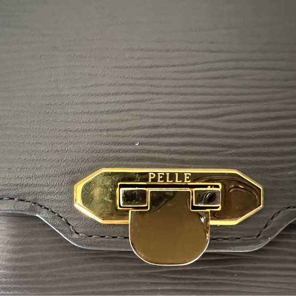 Handbag - Picture 6 of 6